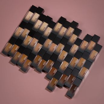 Huda Beauty Fauxfilter Luminous Matte Full Coverage Liquid Foundation - Image 2